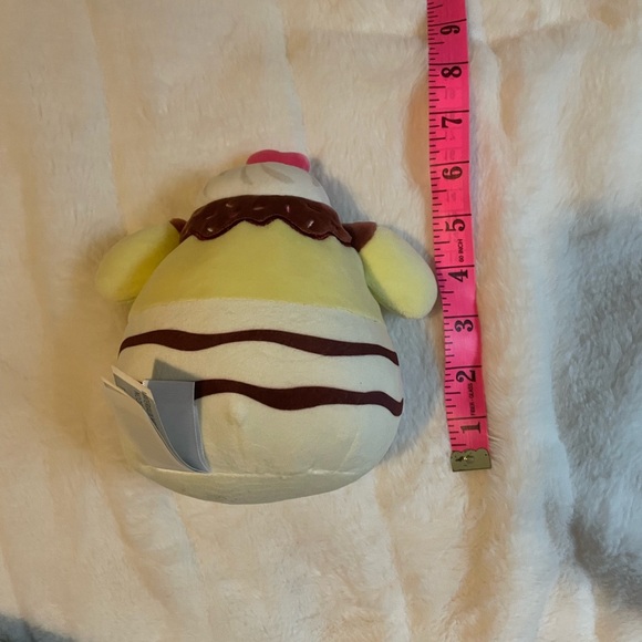 Pompompurin Sanrio Squishmallow - Picture 2 of 4